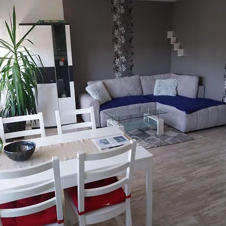 Fewo-heikenberg-mit-schwimmbad Bad Lauterberg